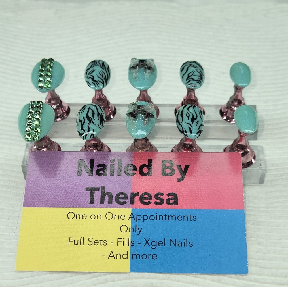 Acrylic Press On Nails